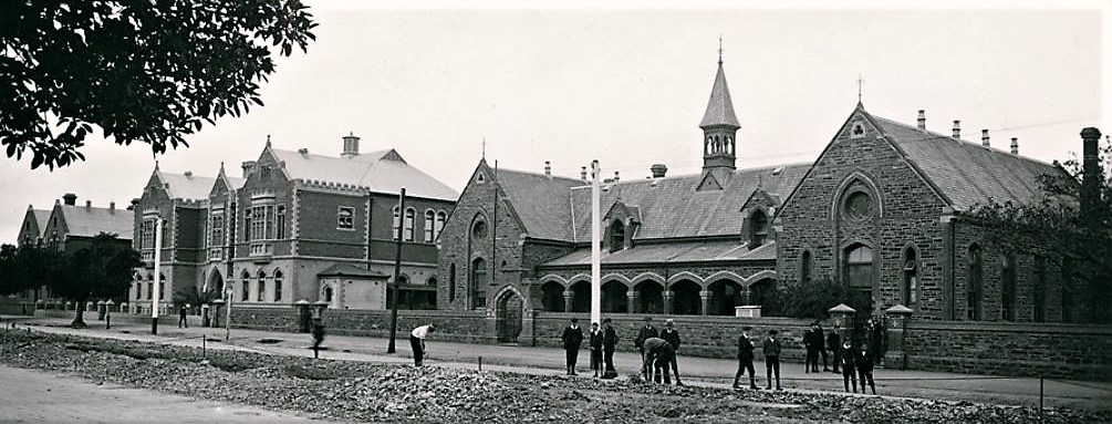 Adelaide High in 1911. Buildings from left to right: old Advanced School, Pupil Teacher School, Grote Street Public School. State Library of SA, B 5814