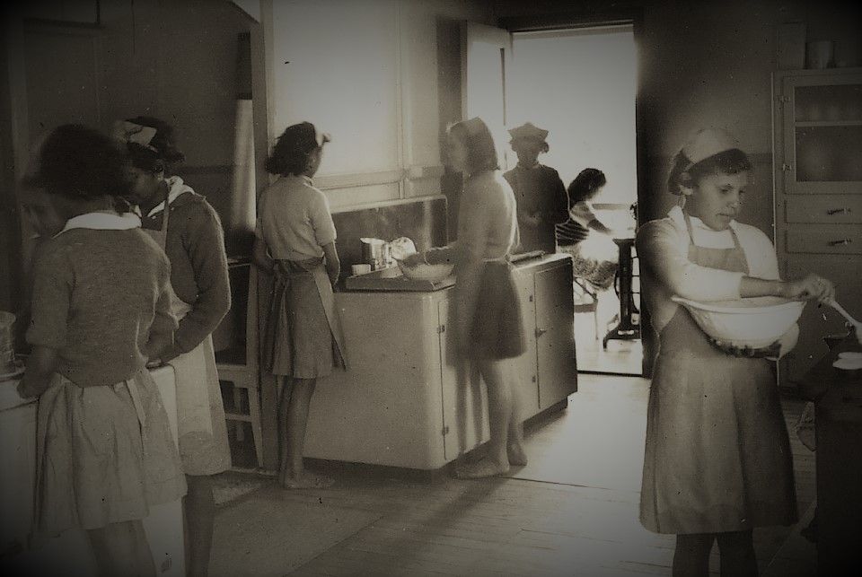 Fig: Domestic science at the Cherbourg Aboriginal Settlement, 1946. Queensland. Source: Cherbourgmemory.org